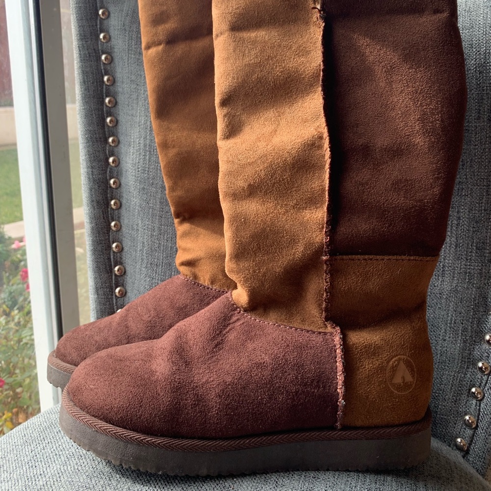 Air walk Boots - Sherpa/fur lined - UGGs style-7.5 - Picture 2 of 8